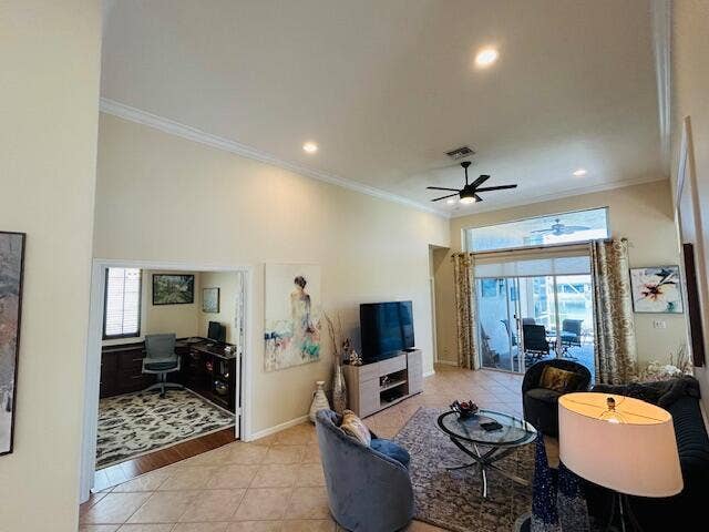 7891 Monarch Court, Delray Beach, FL 33446 Living