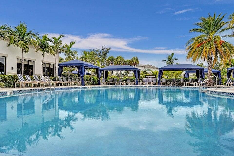 7891 Monarch Court, Delray Beach, FL 33446 cabanas