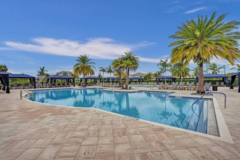 7891 Monarch Court, Delray Beach, FL 33446 pools2