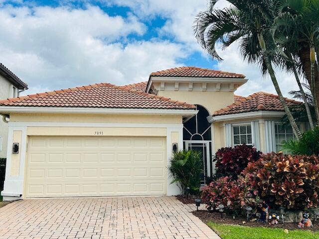 7891 Monarch Court, Delray Beach, FL 33446 front