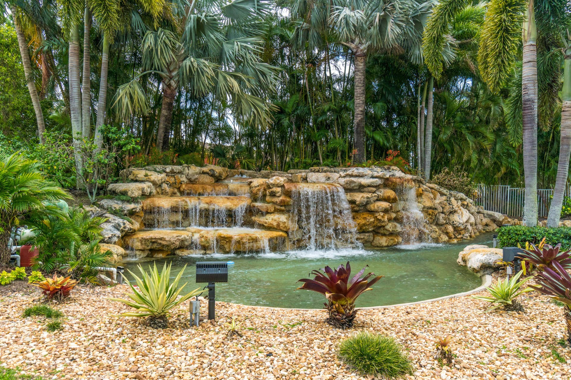 072-10086MiznerFallsWay-BoyntonBeach-FL-