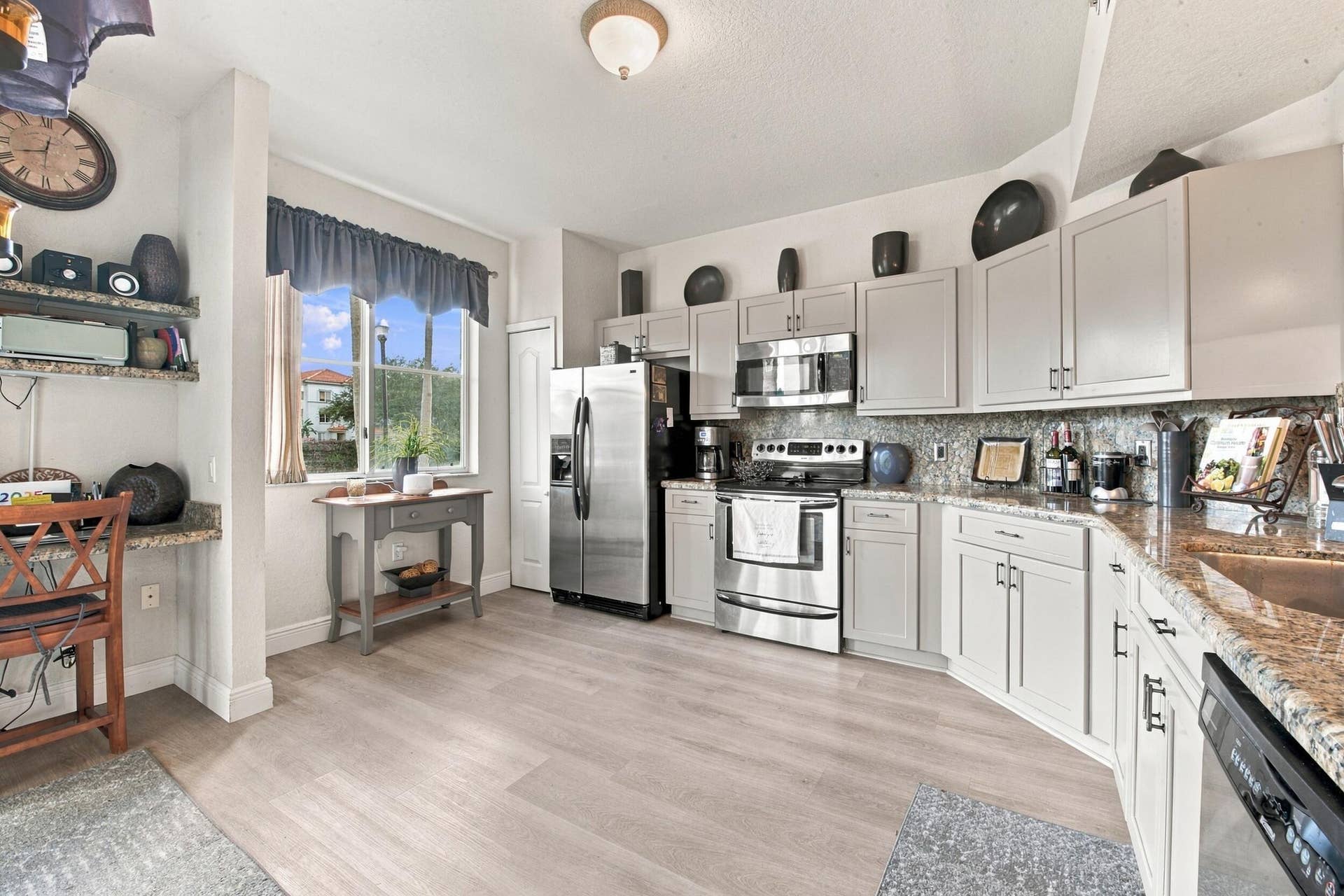 11035 LEGACY Boulevard, #105, Palm Beach Gardens, Palm Beach Gardens, FL 33410 15__dsc8349