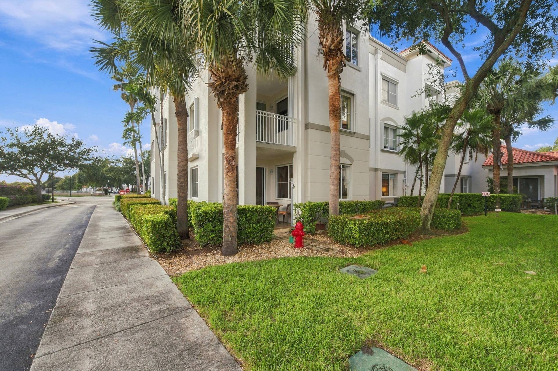11035 LEGACY Boulevard, #105, Palm Beach Gardens, Palm Beach Gardens, FL 33410 36__dsc8394