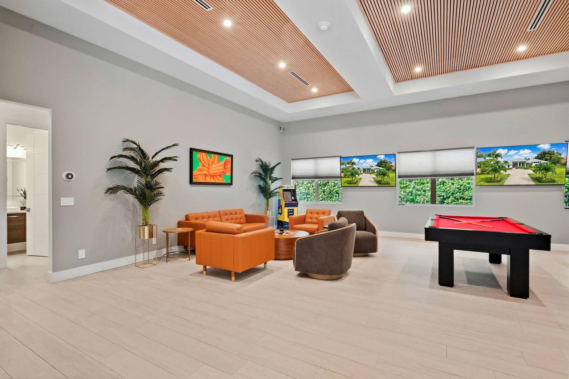 Club/Game Room
