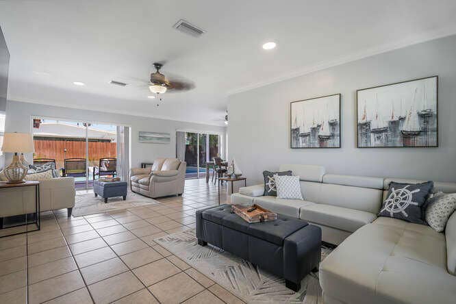 416 LIGHTHOUSE Drive, North Palm Beach, North Palm Beach, FL 33408 416 Lighthouse Drive North-small-006-003
