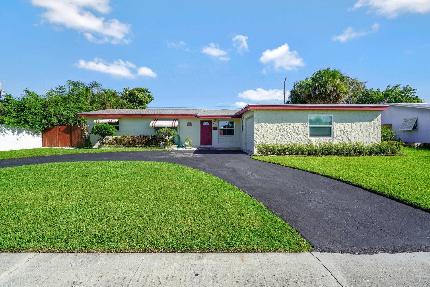 416 LIGHTHOUSE Drive, North Palm Beach, North Palm Beach, FL 33408 416 Lighthouse Drive North-large-001-002