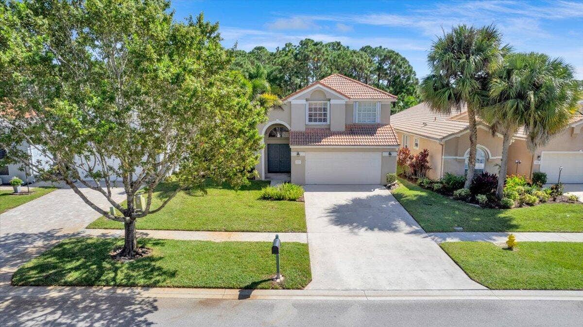 7119 SE Twin Oaks Circle, Stuart, FL 34997 02-DJI_0004