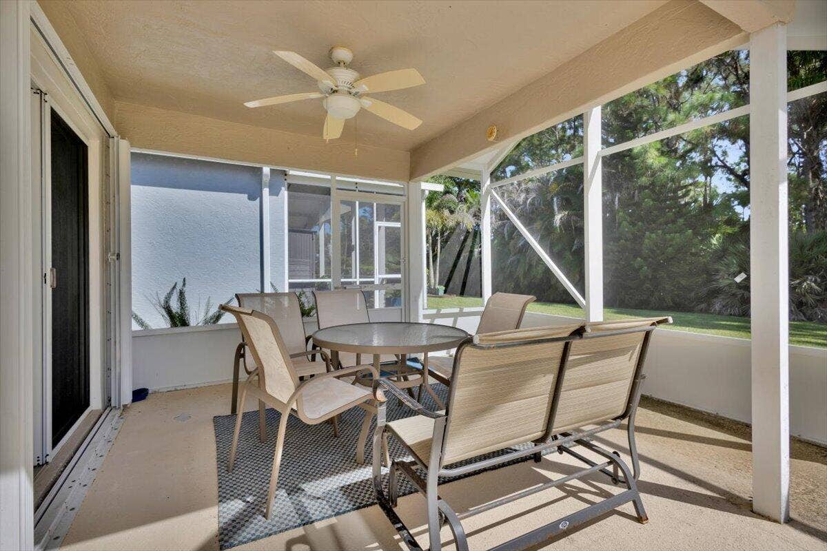 7119 SE Twin Oaks Circle, Stuart, FL 34997 Screened Back Porch