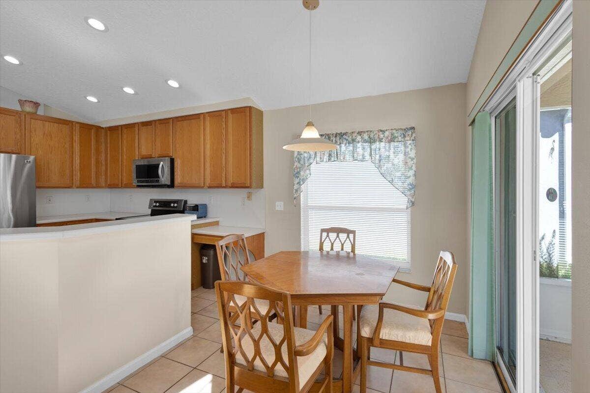 7119 SE Twin Oaks Circle, Stuart, FL 34997 35-GG3A9708
