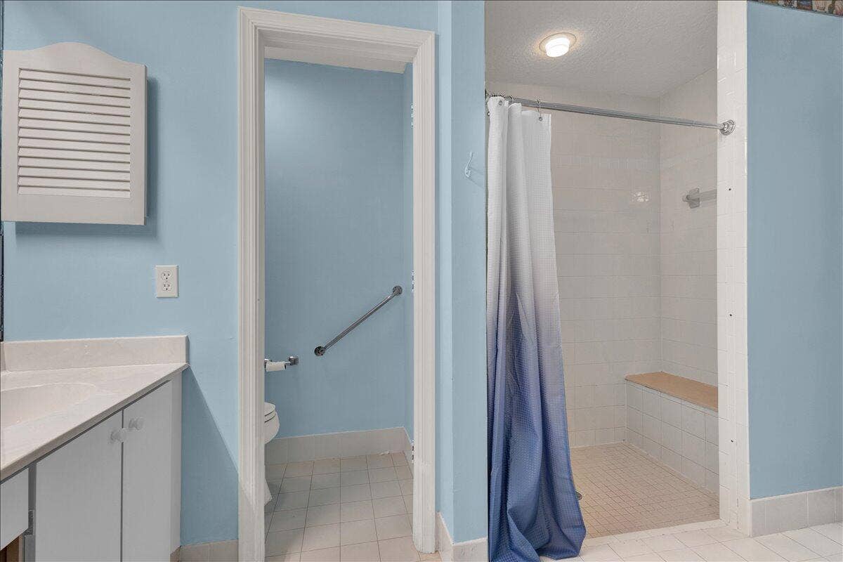 7119 SE Twin Oaks Circle, Stuart, FL 34997 51-GG3A9756