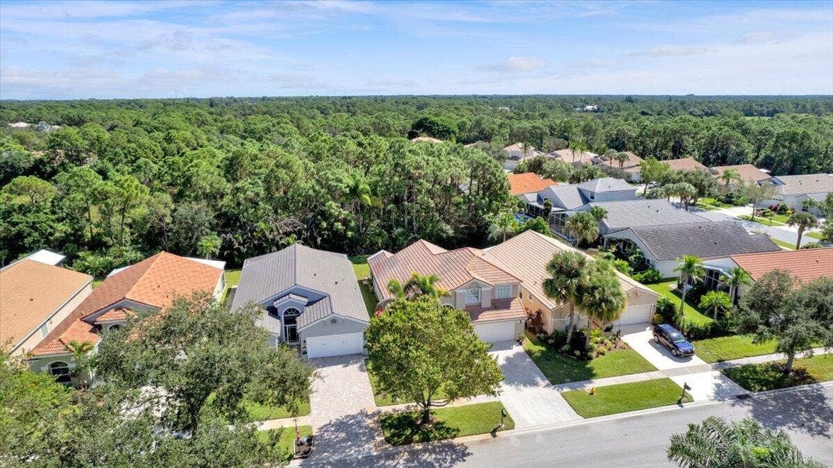 7119 SE Twin Oaks Circle, Stuart, FL 34997 Street Overview