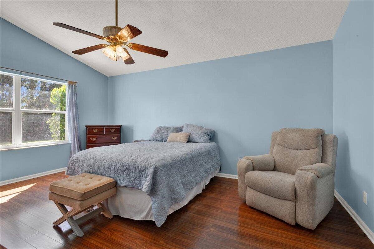 7119 SE Twin Oaks Circle, Stuart, FL 34997 42-GG3A9729