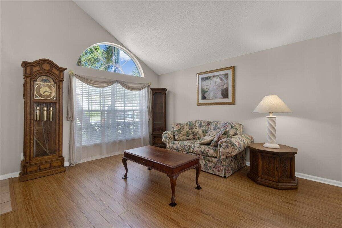7119 SE Twin Oaks Circle, Stuart, FL 34997 17-GG3A9645