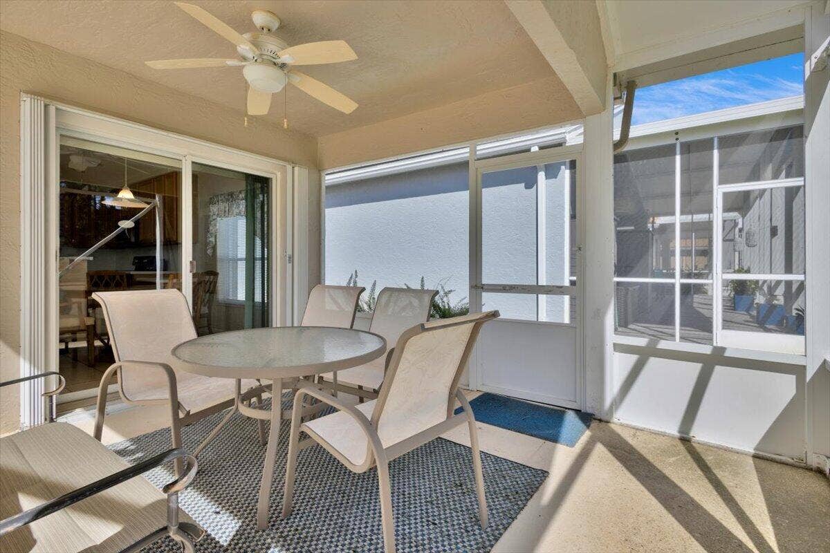 7119 SE Twin Oaks Circle, Stuart, FL 34997 78-GG3A9838