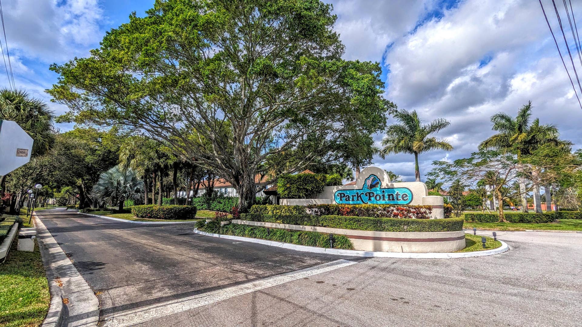 3002 Lucerne Park Drive, #5121, Greenacres, FL 33467 Entrance