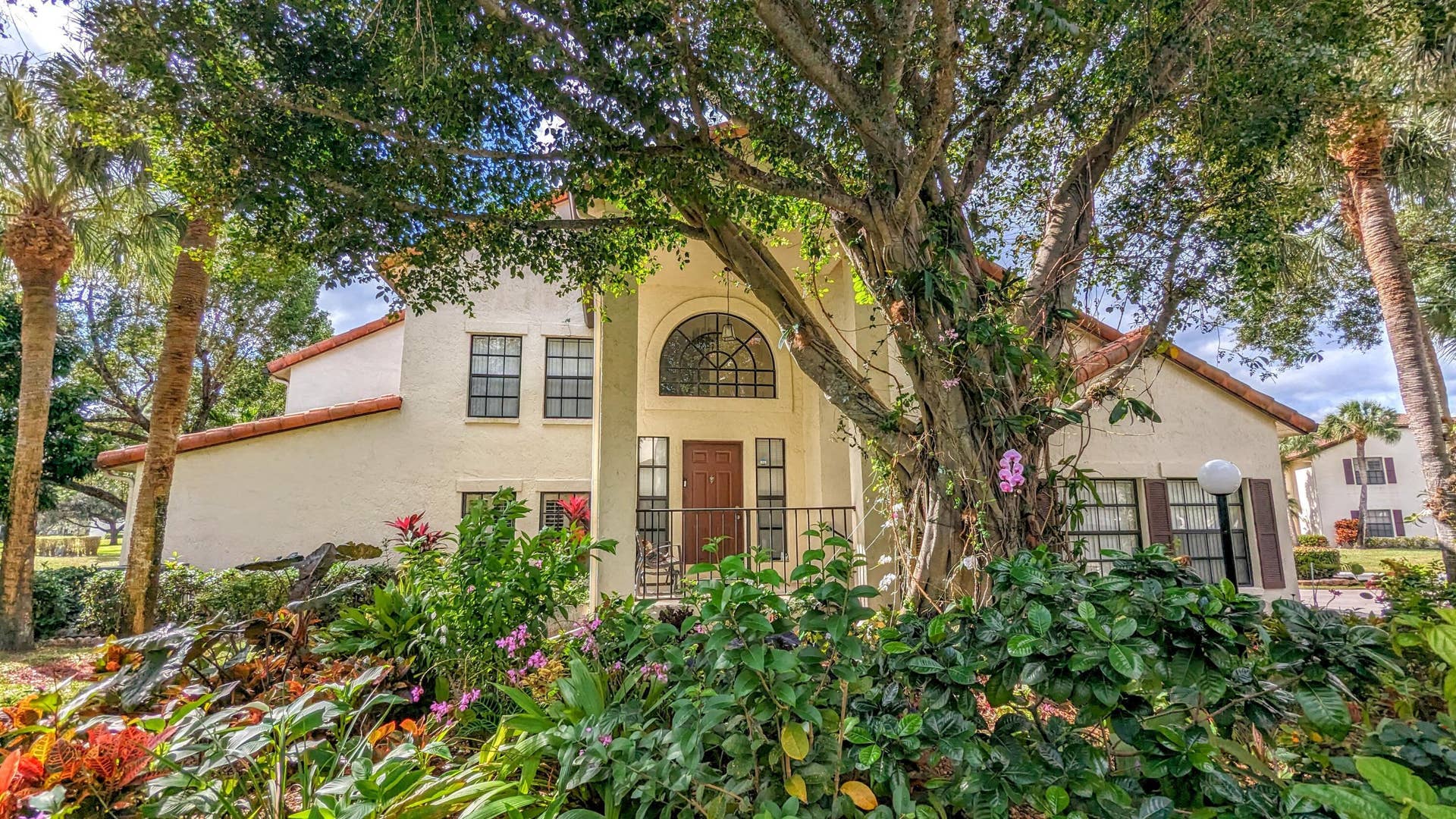 3002 Lucerne Park Drive, #5121, Greenacres, FL 33467 Exterior Front