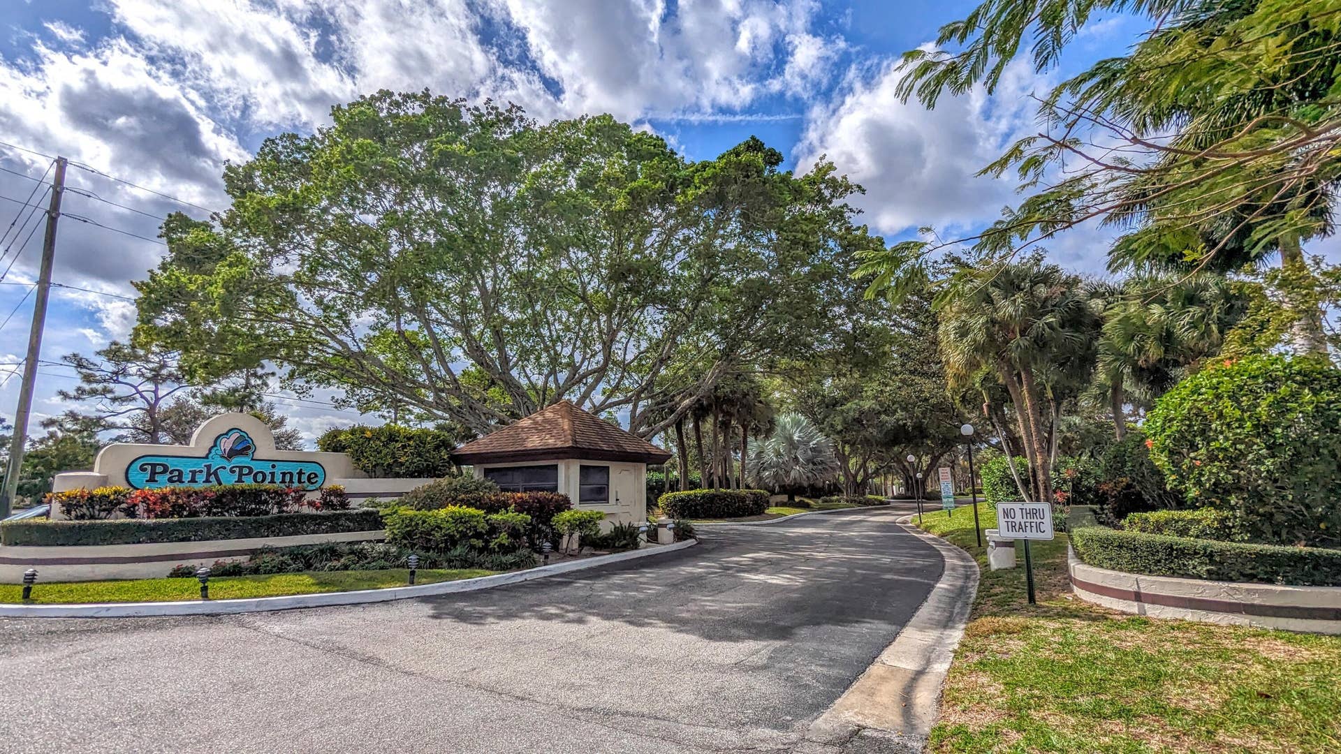 3002 Lucerne Park Drive, #5121, Greenacres, FL 33467 Entrance