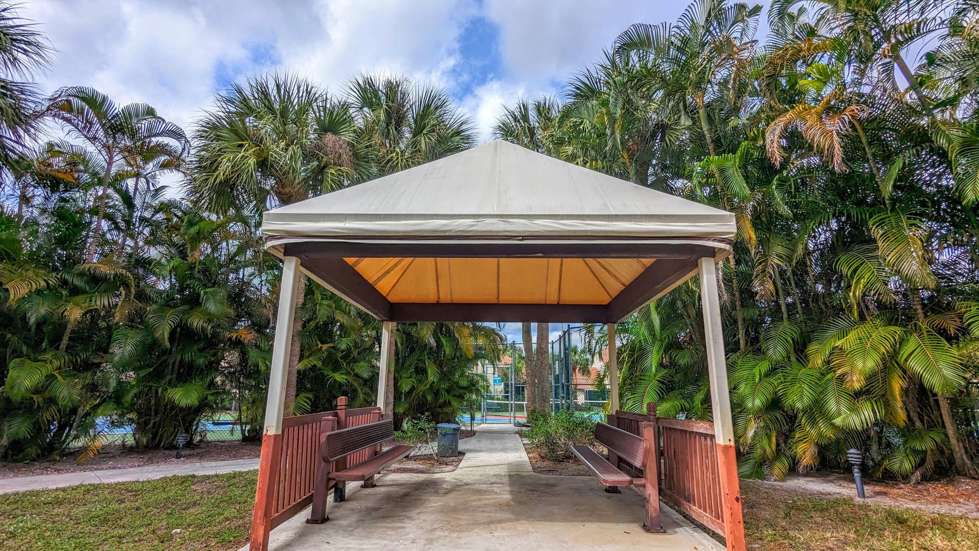 3002 Lucerne Park Drive, #5121, Greenacres, FL 33467 Cabana
