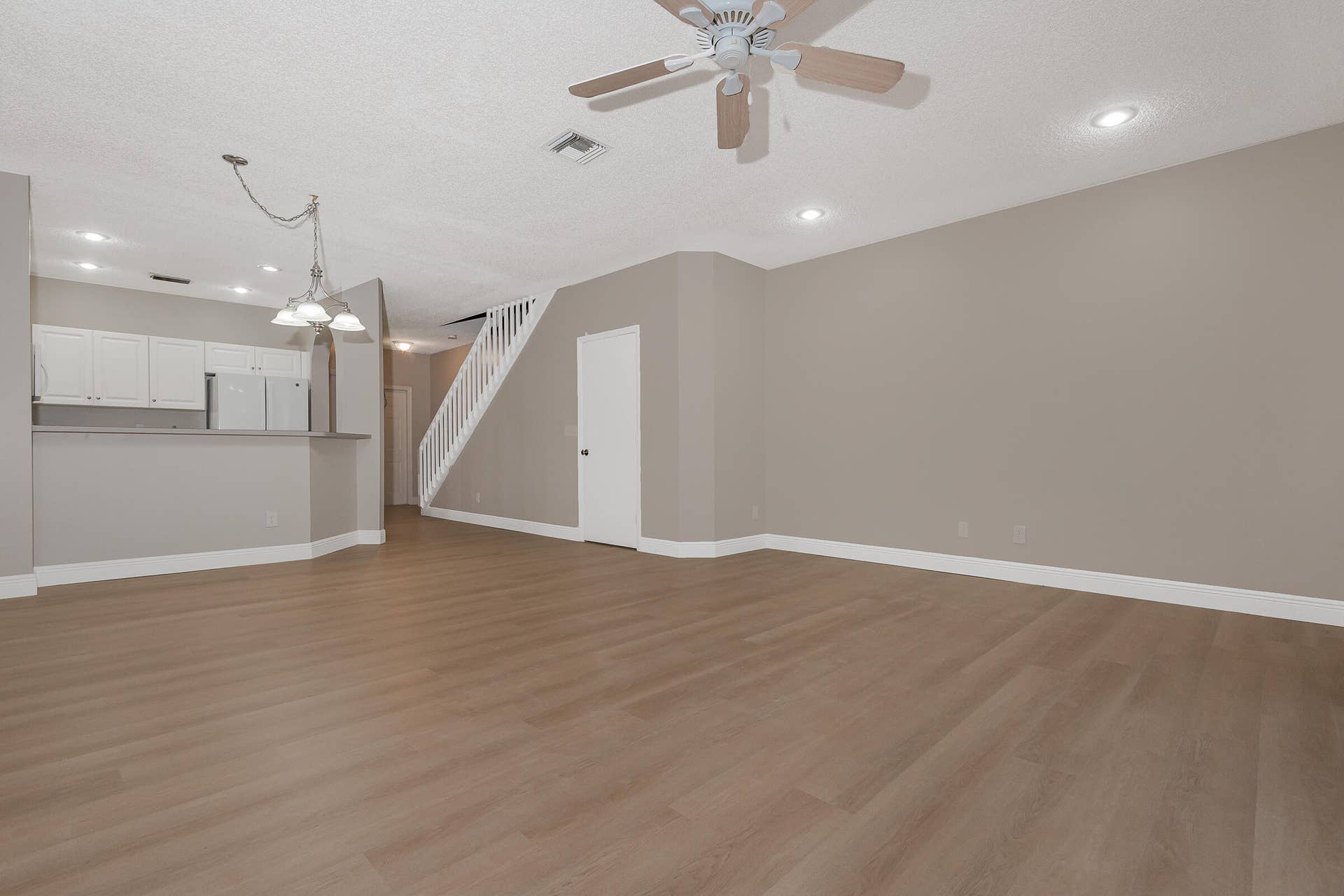 204 SW 120TH Avenue, #204, Pembroke Pines, FL 33025 0-6