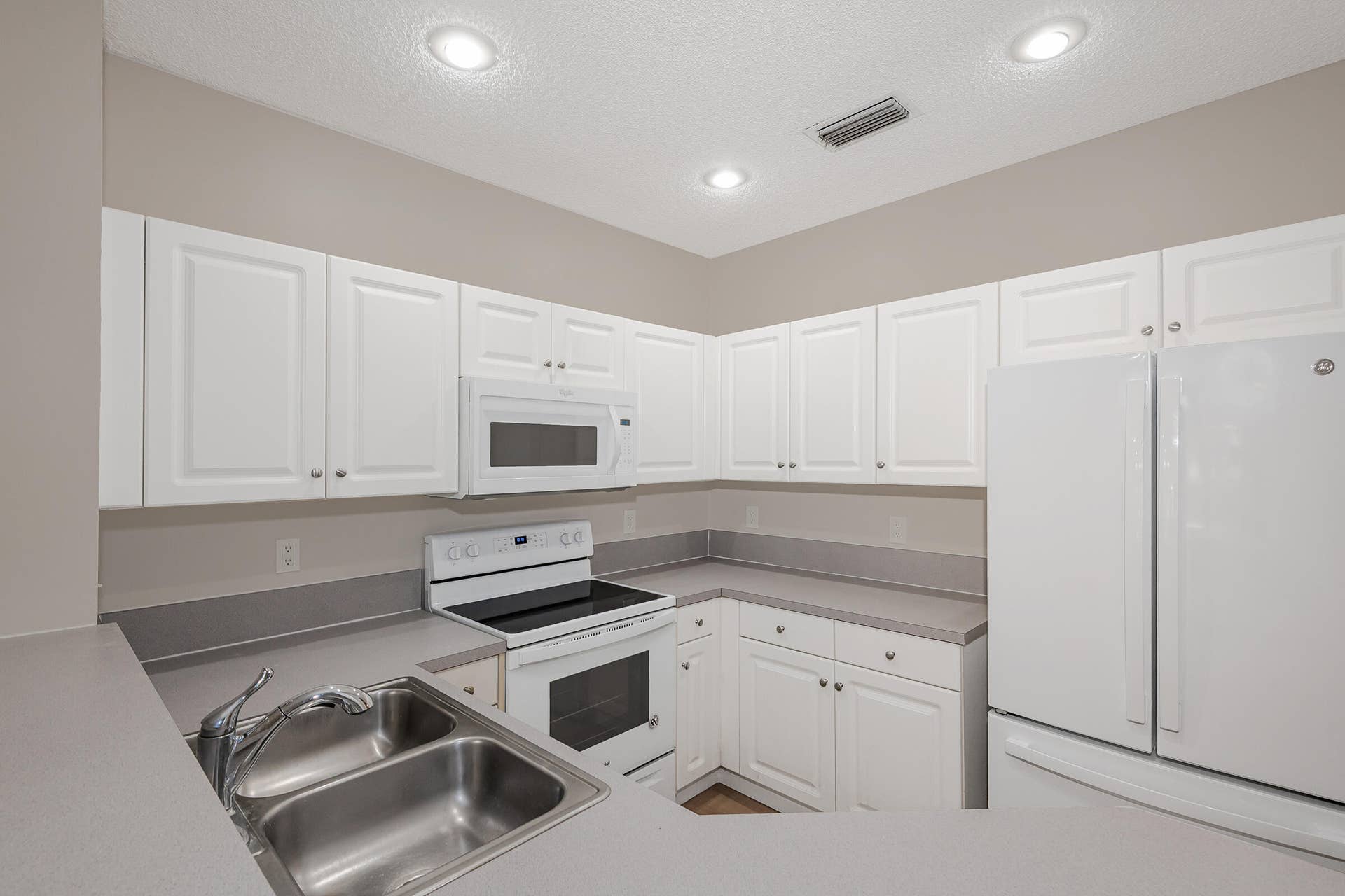 204 SW 120TH Avenue, #204, Pembroke Pines, FL 33025 0-12