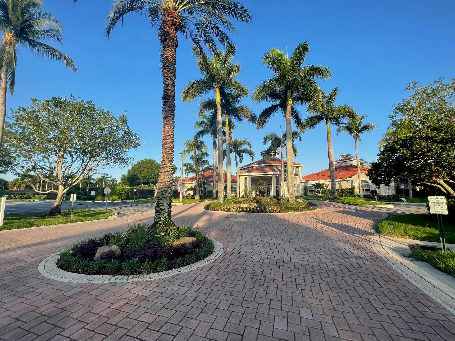 7911 Laina Lane, #1, Boynton Beach, FL 33437 Clubhouse Entrance (2)