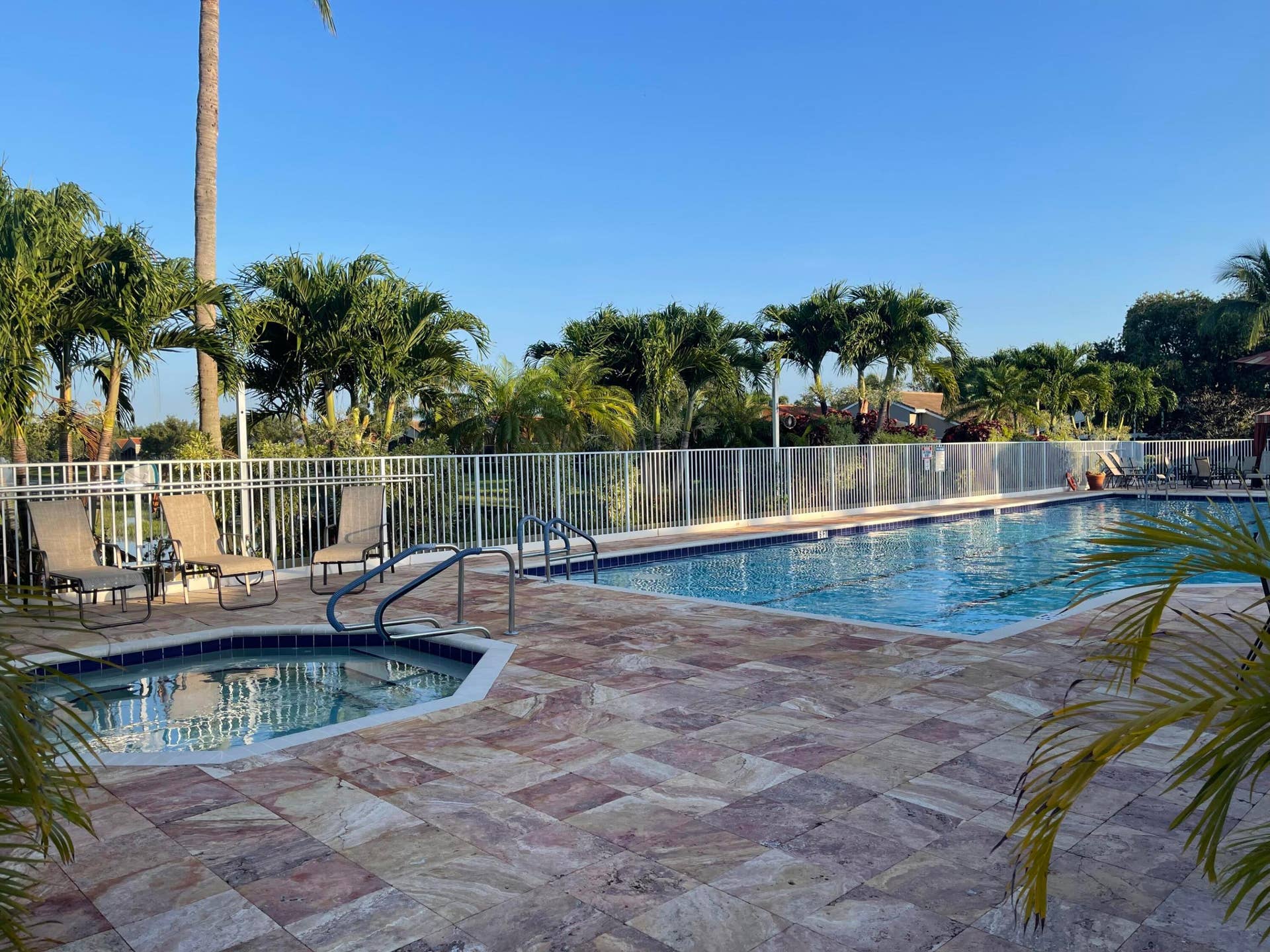 7911 Laina Lane, #1, Boynton Beach, FL 33437 Hot Tub
