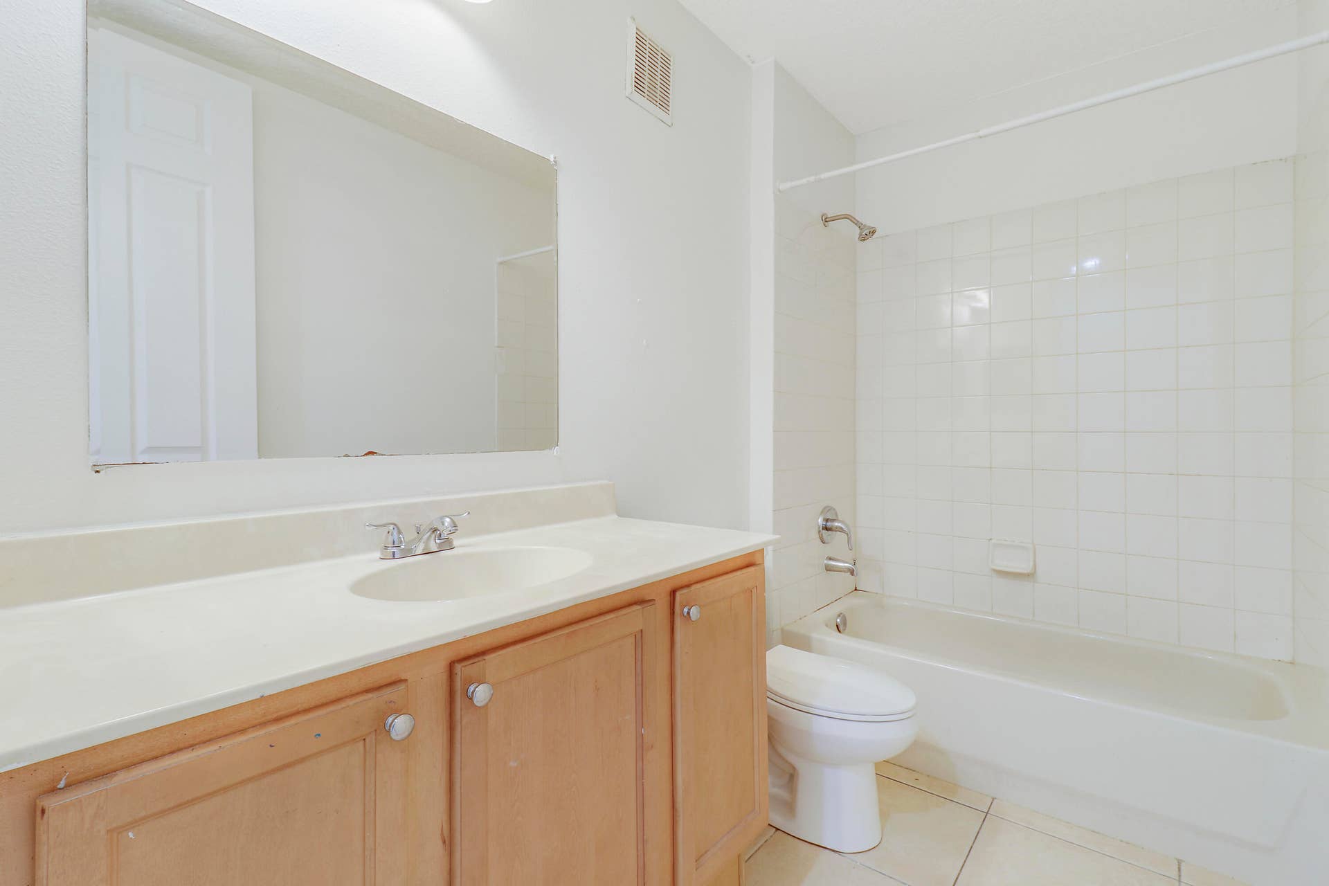 10320 SW Stephanie Way, #7-204, Port St Lucie, FL 34987 Guest Bath