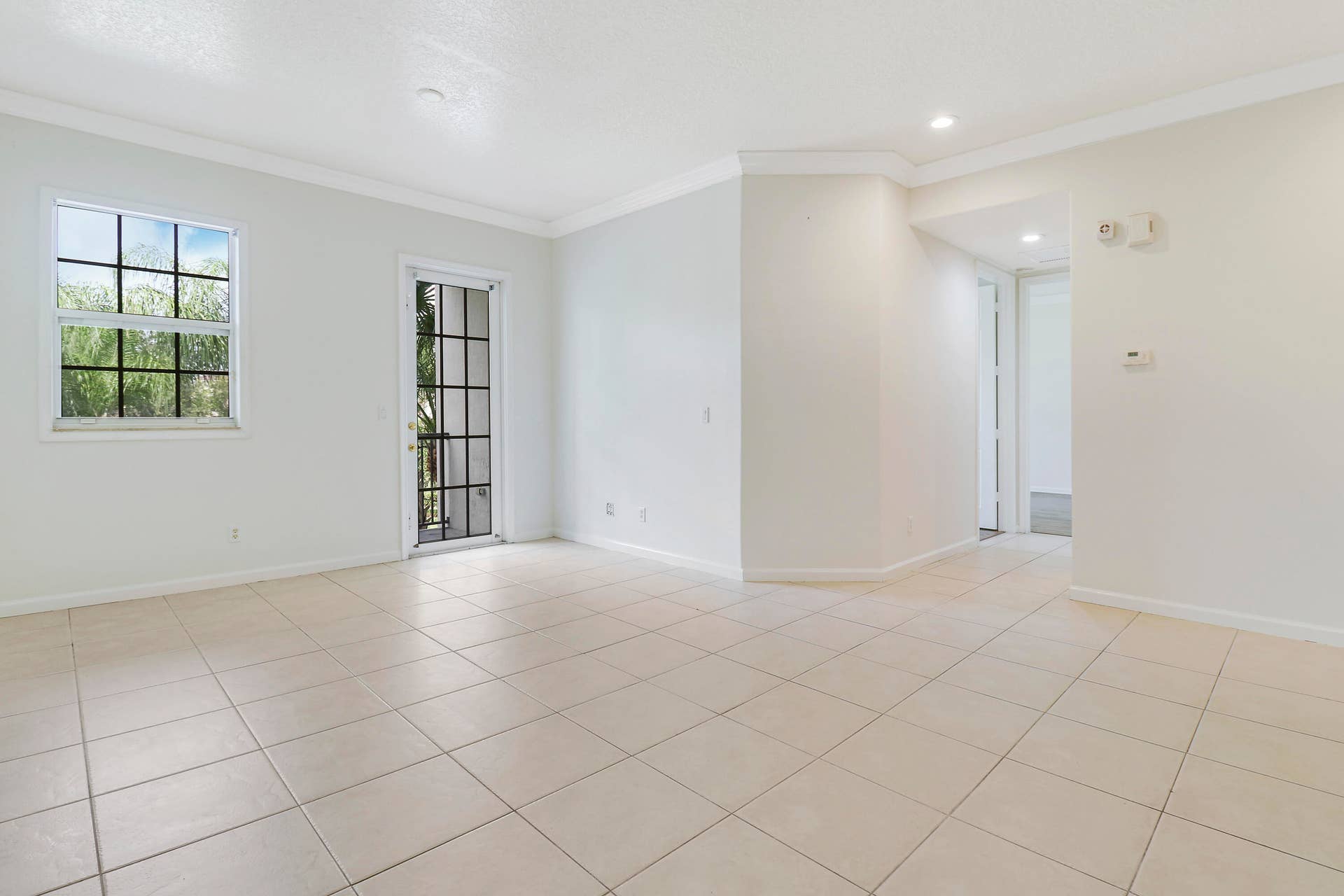 10320 SW Stephanie Way, #7-204, Port St Lucie, FL 34987 Living Room