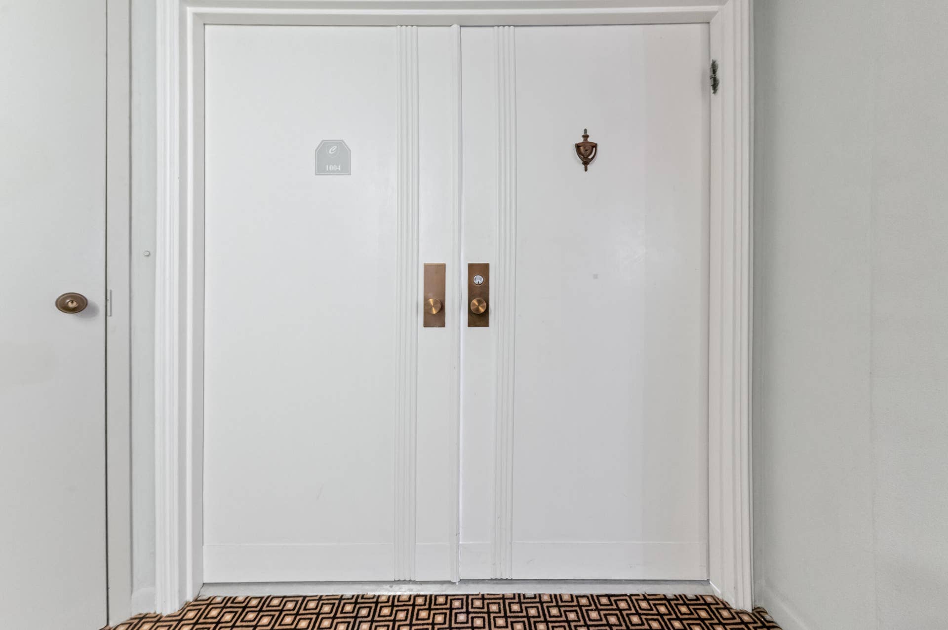1900 CONSULATE Place, #1004, West Palm Beach, FL 33401 02 entry 02