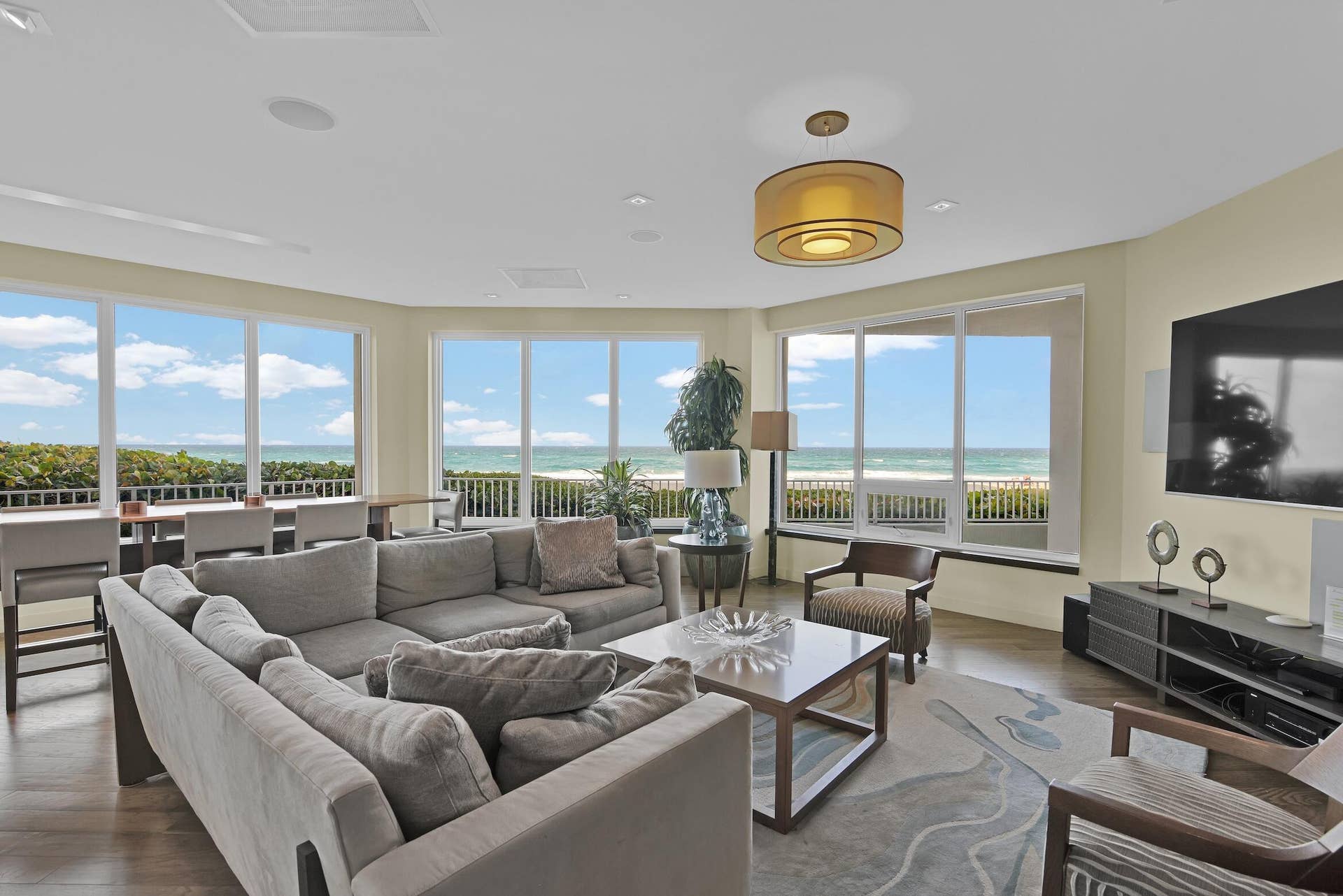 500 S Ocean Boulevard, #2201, Boca Raton, FL 33432 Social Room