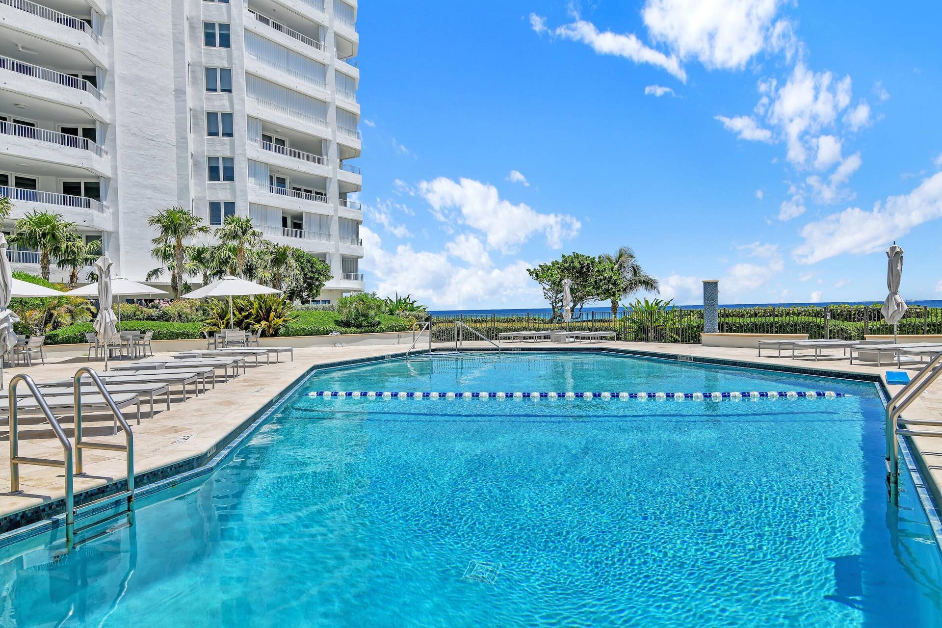 500 S Ocean Boulevard, #2201, Boca Raton, FL 33432 Swimming Pool