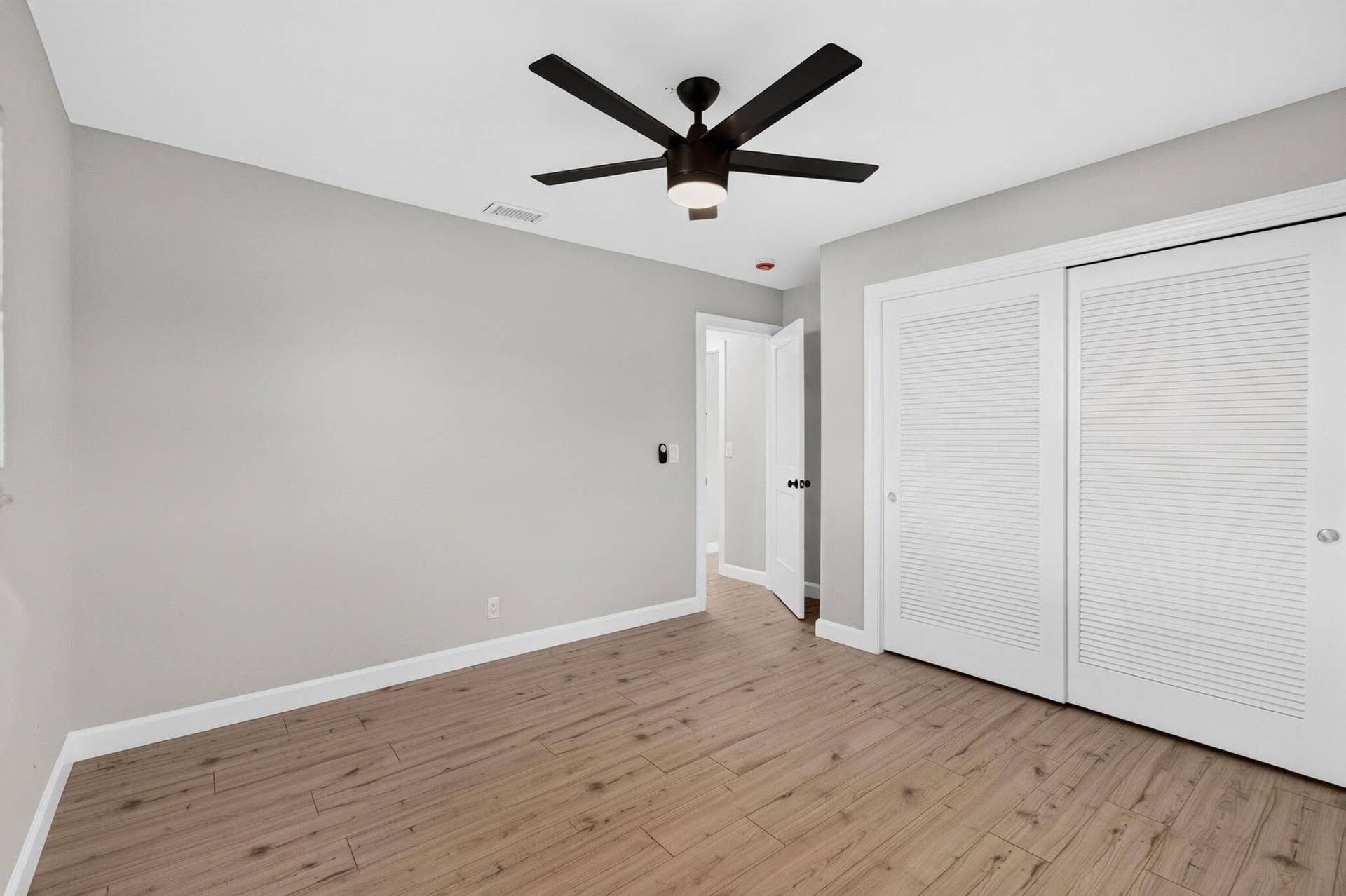 3776 DOGWOOD Avenue, Palm Beach Gardens, FL 33410 Bedroom 3