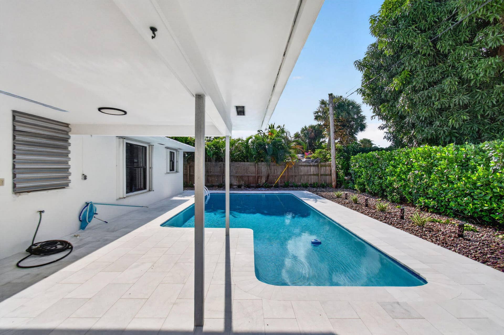 3776 DOGWOOD Avenue, Palm Beach Gardens, FL 33410 Pool Area