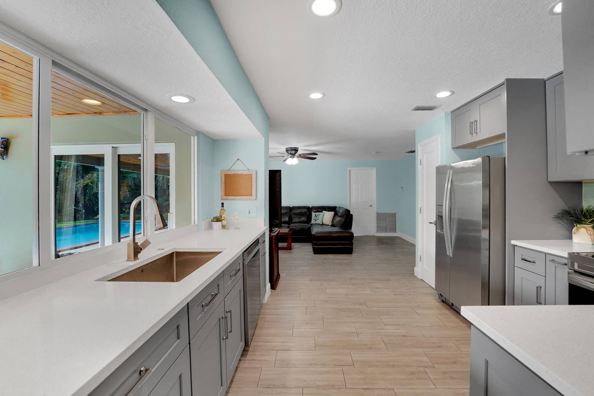 10850 NW 33RD Street, Coral Springs, FL 33065 Large updated open kitchen