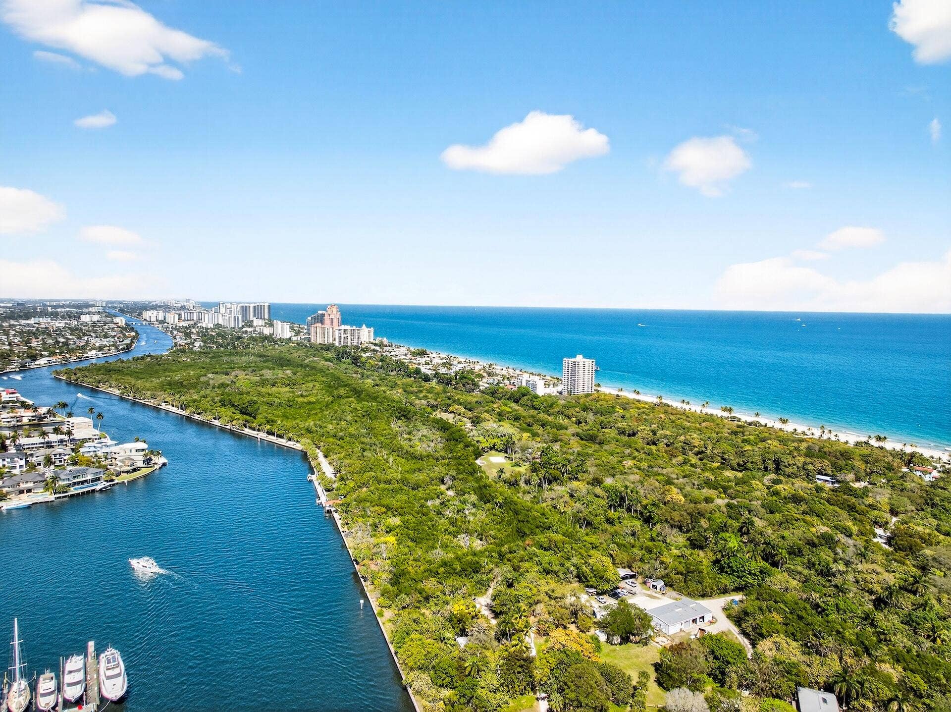 2555 NE 11TH Street, #404, Fort Lauderdale, FL 33304 Horizon AERIAL LANDSCAPE-1-3