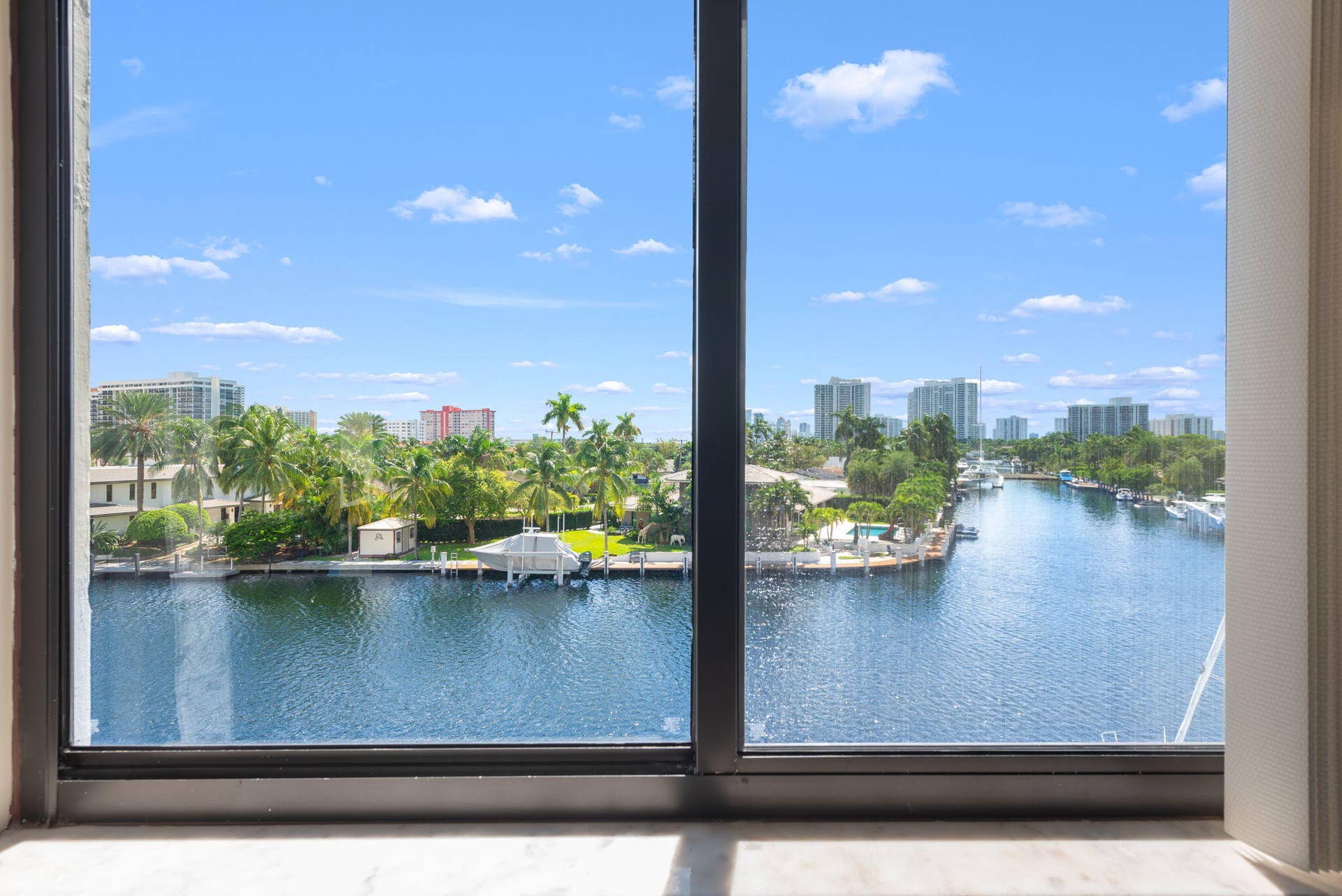 301 GOLDEN ISLES Drive, #401, Hallandale Beach, FL 33009 5-web-or-mls-_BWP0373