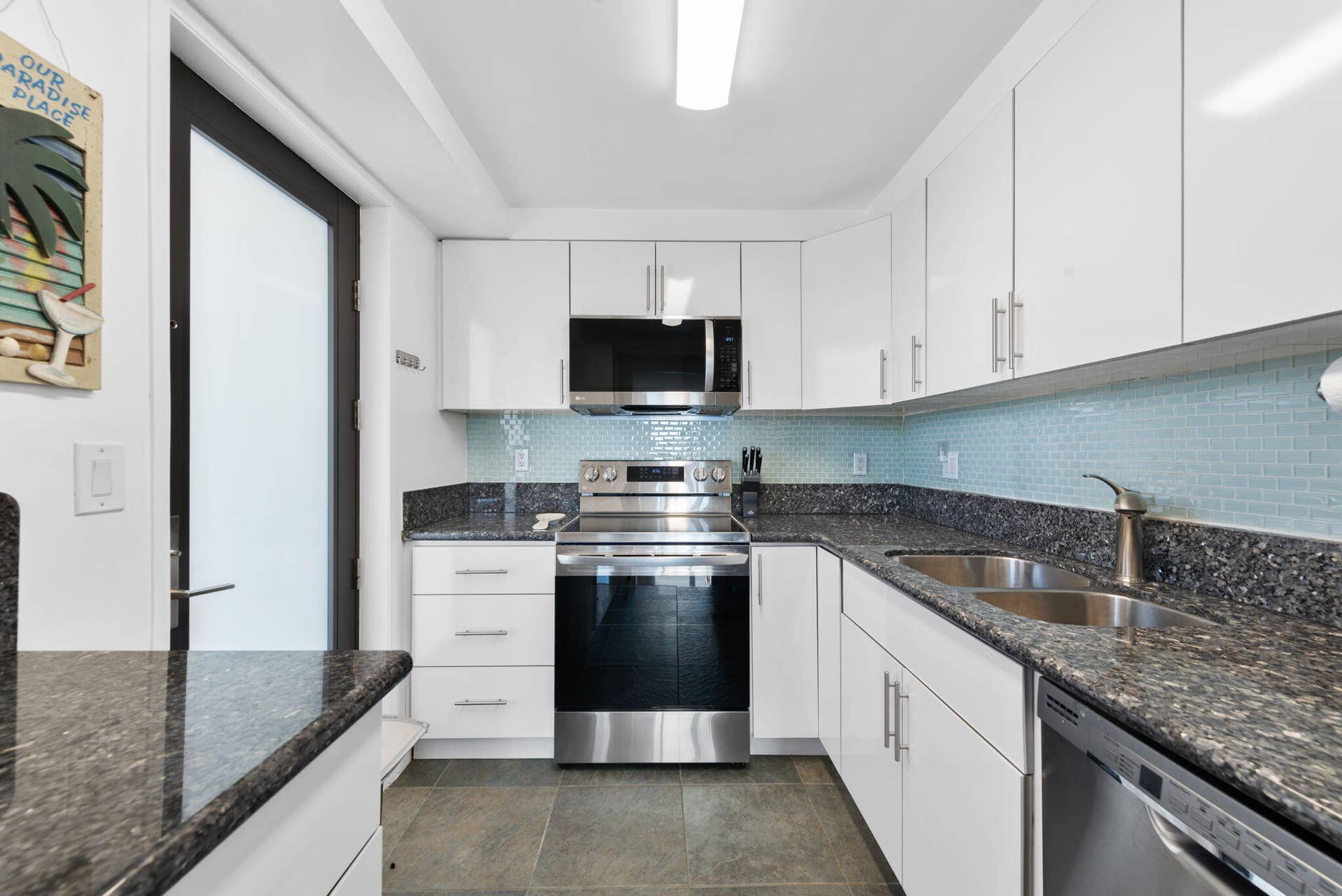 301 GOLDEN ISLES Drive, #401, Hallandale Beach, FL 33009 7-web-or-mls-_BWP0380