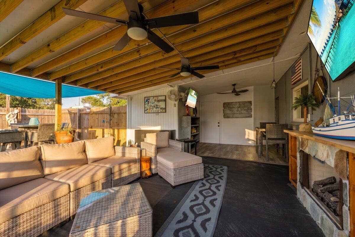 6005 Lantana Drive, Fort Pierce, FL 34951 57-stylized-0B2A1766