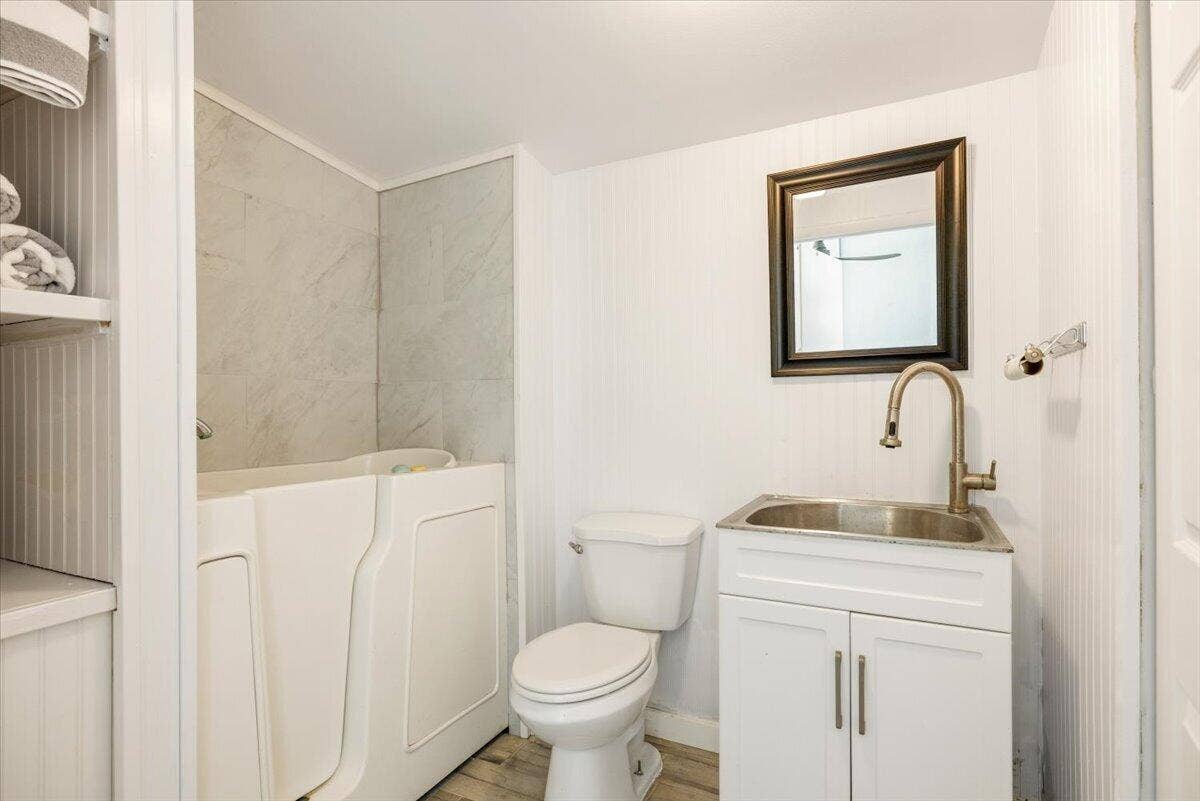 6005 Lantana Drive, Fort Pierce, FL 34951 27-0B2A1736