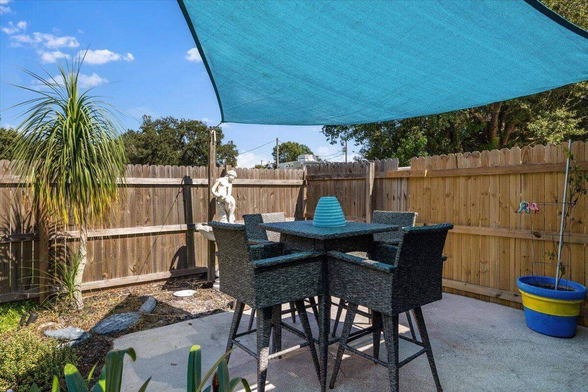 6005 Lantana Drive, Fort Pierce, FL 34951 32-0B2A1776