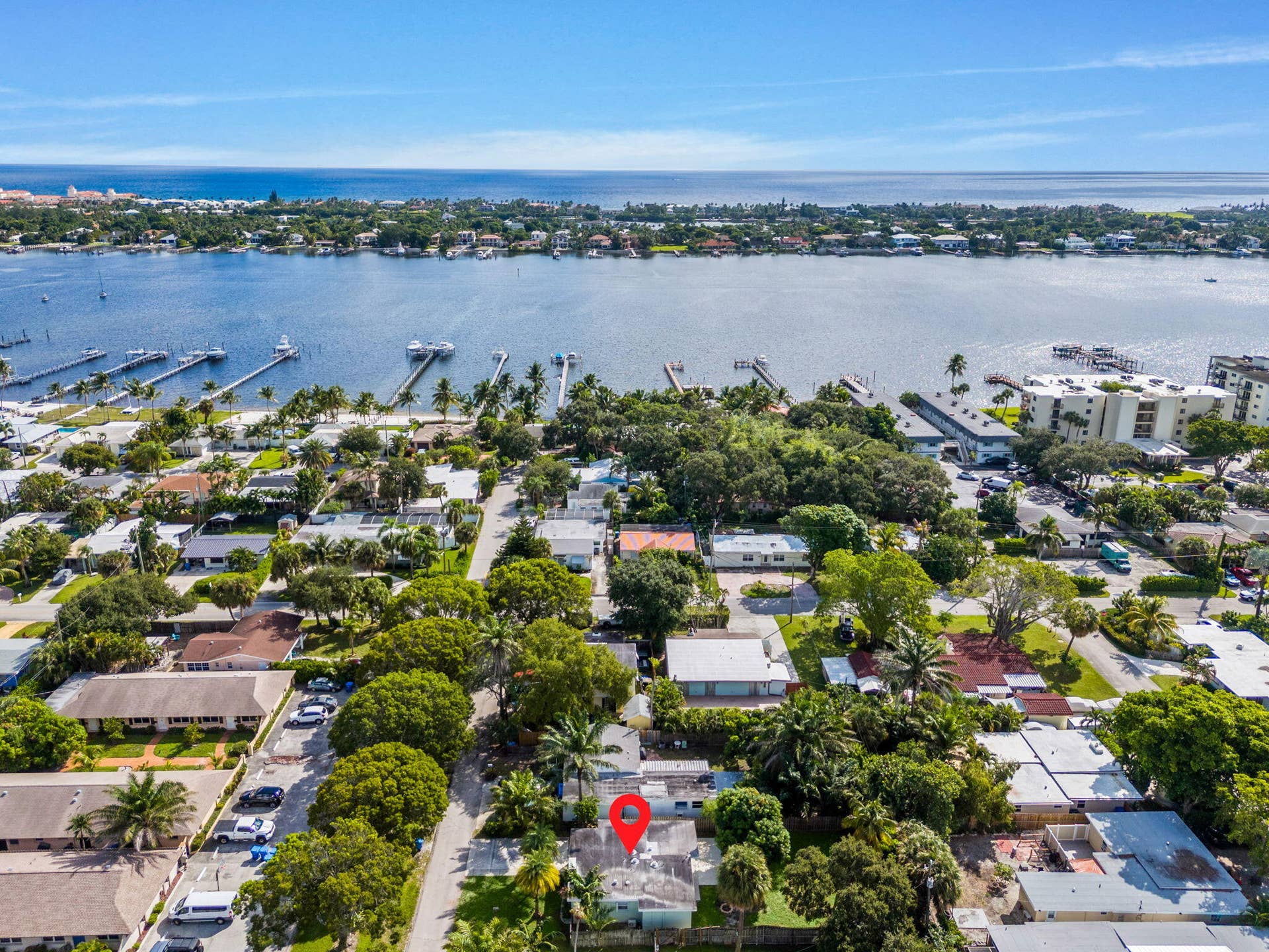 128 E Central Boulevard, Lantana, FL 33462 48-web-or-mls-DJI_20261015104518_0078_D-