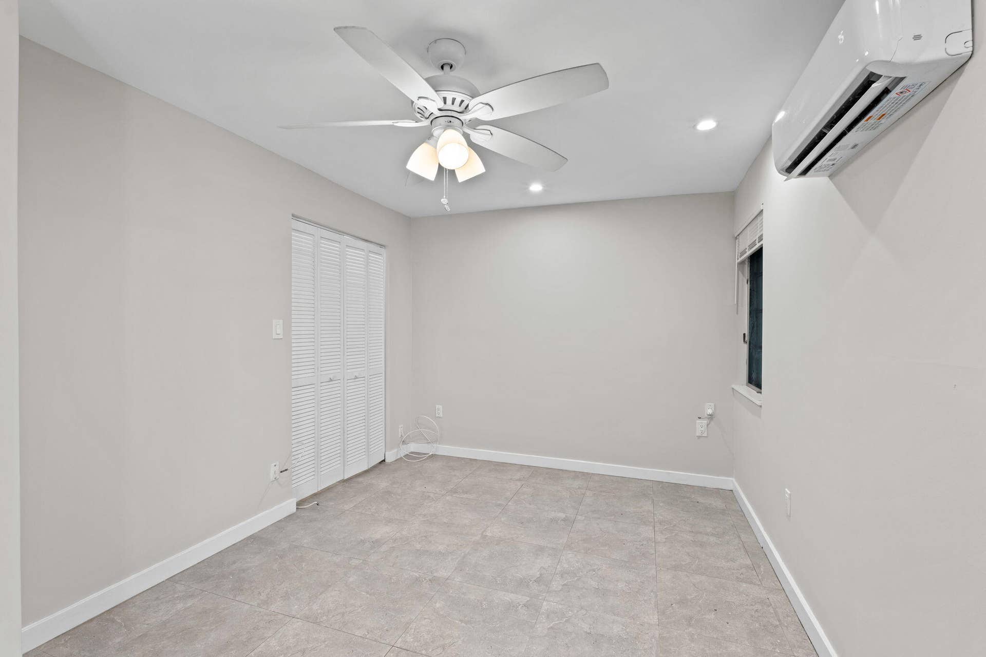 128 E Central Boulevard, Lantana, FL 33462 20-web-or-mls-A7401731