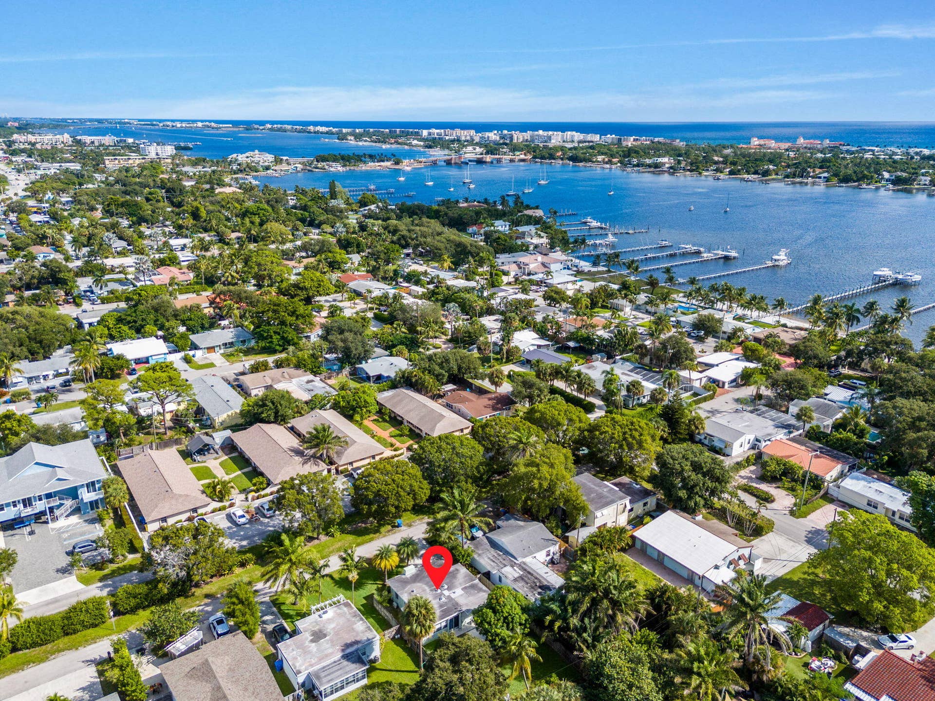 128 E Central Boulevard, Lantana, FL 33462 50-web-or-mls-DJI_20261015104532_0079_D-