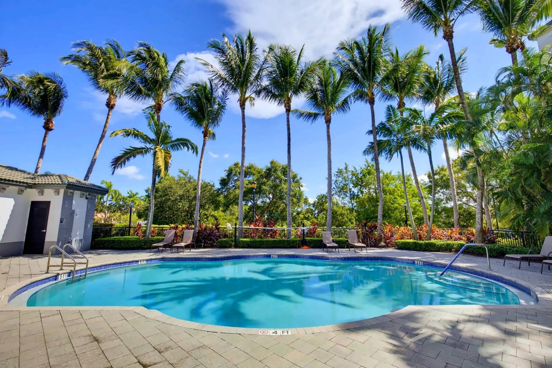 1690 Renaissance Commons Boulevard, #1422, Boynton Beach, FL 33426 Cabana Pool W/ Restrooms