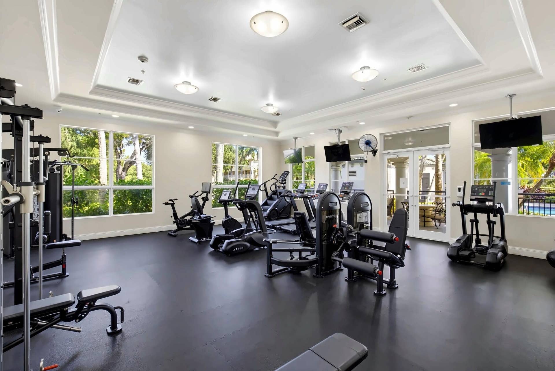 1690 Renaissance Commons Boulevard, #1422, Boynton Beach, FL 33426 Fully. Equipped Gym
