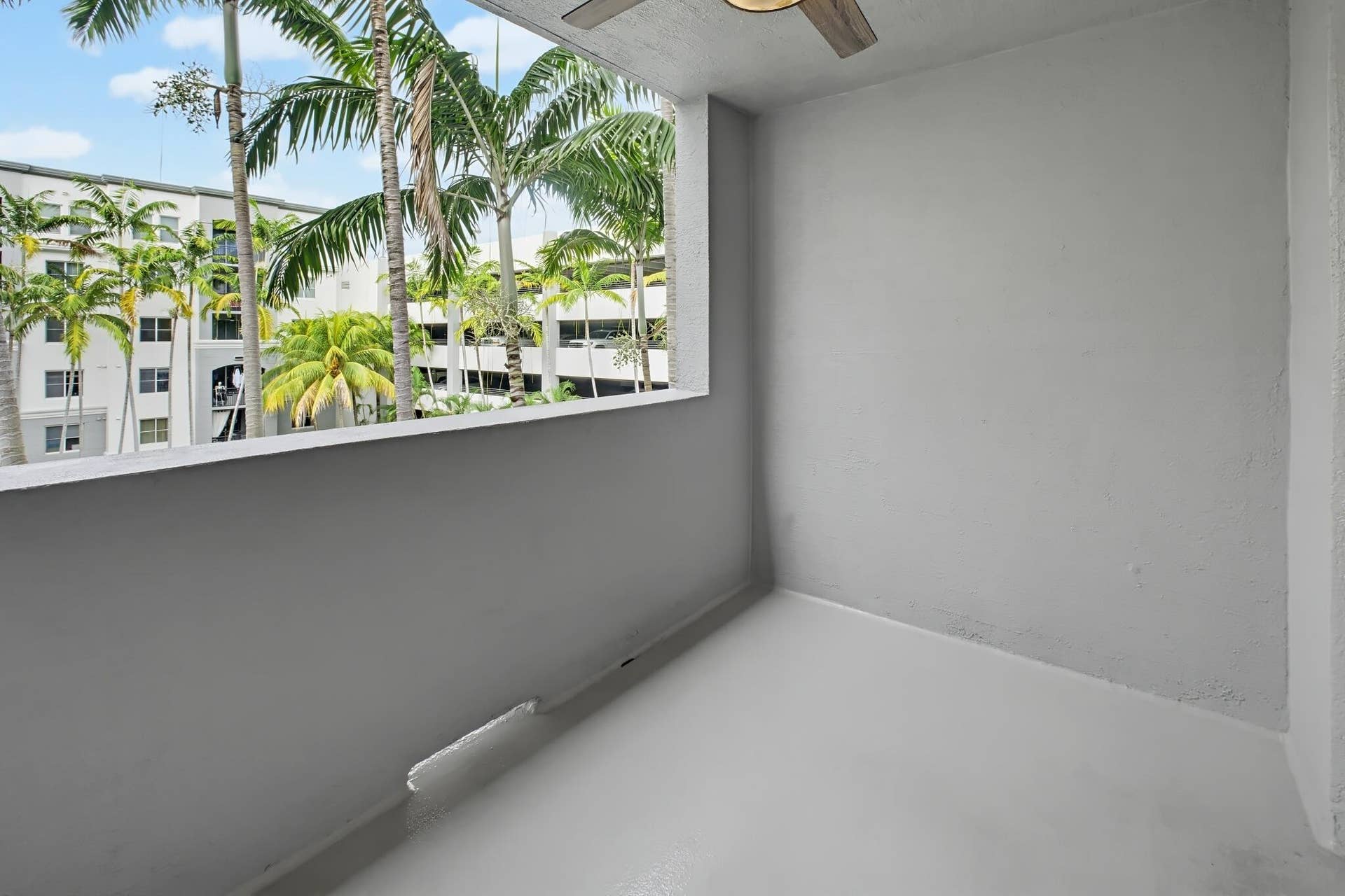 1690 Renaissance Commons Boulevard, #1422, Boynton Beach, FL 33426 Covered Balcony