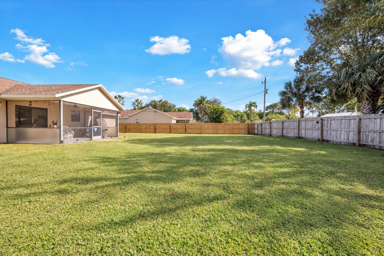 2268 SE LONGHORN Avenue, Port St Lucie, FL 34952 *72