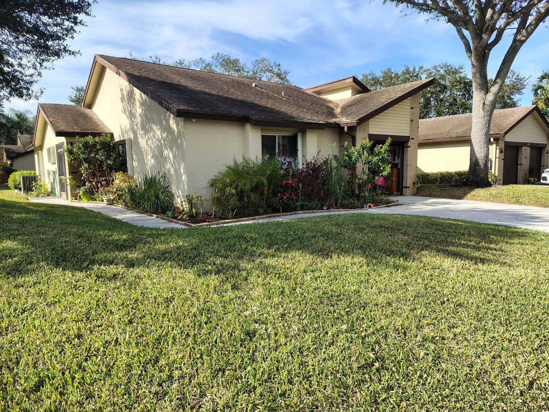 125 RAMBLEWOOD Circle, Royal Palm Beach, FL 33411 1000001252
