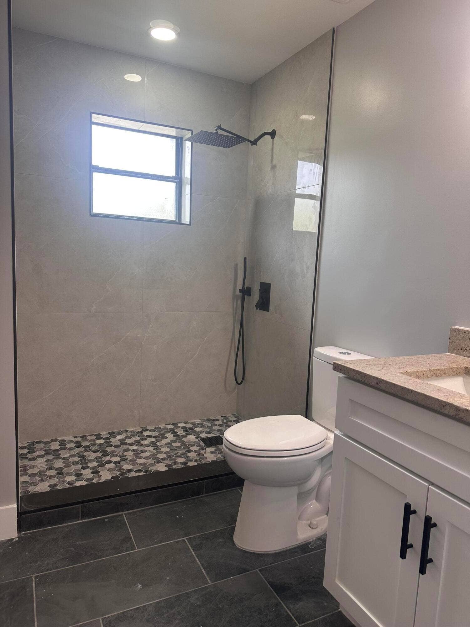 1232 EASTER Avenue, #B, Fort Pierce, FL 34950 IMG_0334