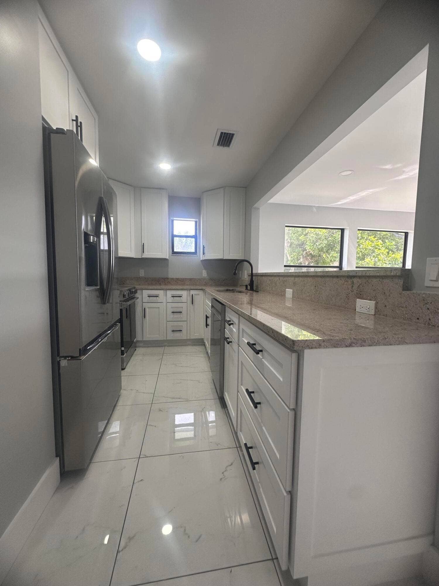 1232 EASTER Avenue, #B, Fort Pierce, FL 34950 IMG_0331